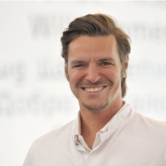 OA Dr. med. univ. Vaclav Cink, PhD, MSc